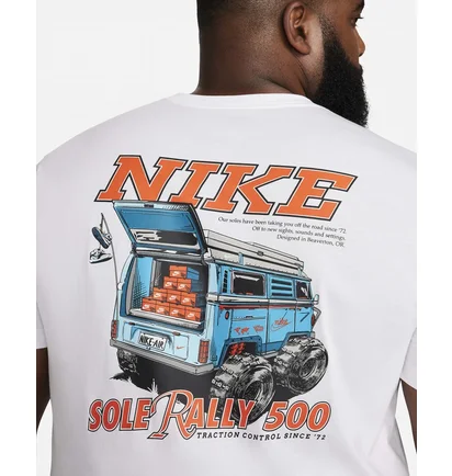 Футболка мужская Nike T-Shirt Sportswear White FQ3764-100