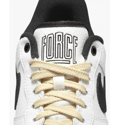 Кросівки жіночі Nike Air Force 1 07 Lx White Dr0148-101