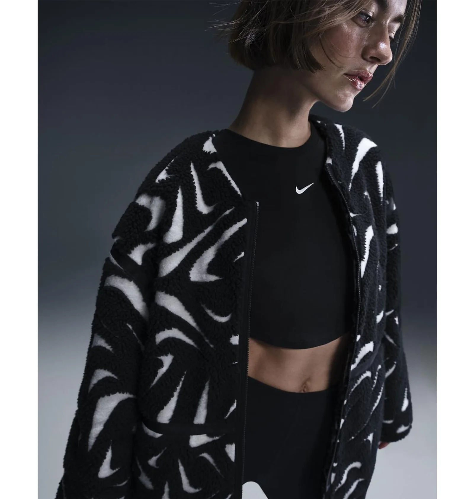ᐉ Куртка женская Nike Sportswearloose Jacket Black FV8025-010