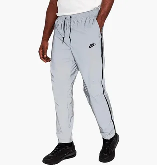 Штани чоловічі Nike Tech Grey FZ7587-035