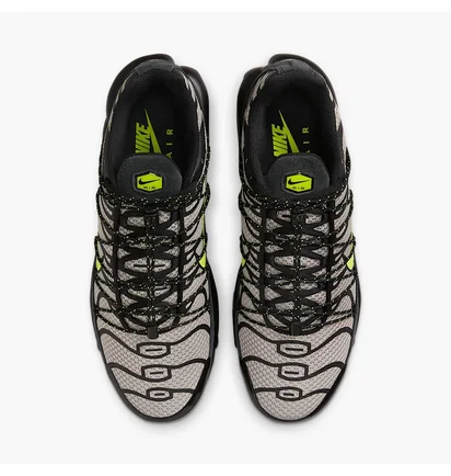 Кросівки чоловічі Nike Air Max Plus Utility Grey FD0670-003