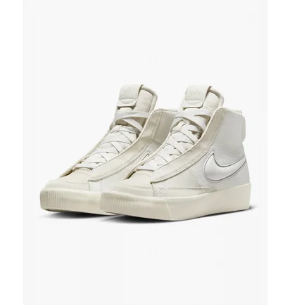 Кросівки жіночі Nike Blazer Mid Victory White Dr2948-100