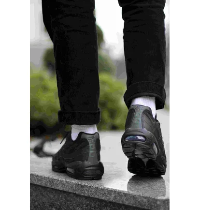 Кросівки унісекс Nike Air Max 95 Essential Black AT9865-001