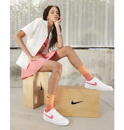 Кросівки жіночі Nike Court Vision Low WomenS Shoes White DR9885-101