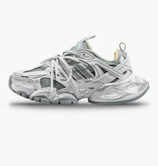 Кросівки чоловічі Adidas Xlg Runner Deluxe Grey/White JR9633