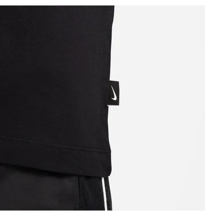 Футболка мужская Nike Sw Black FQ3789-010