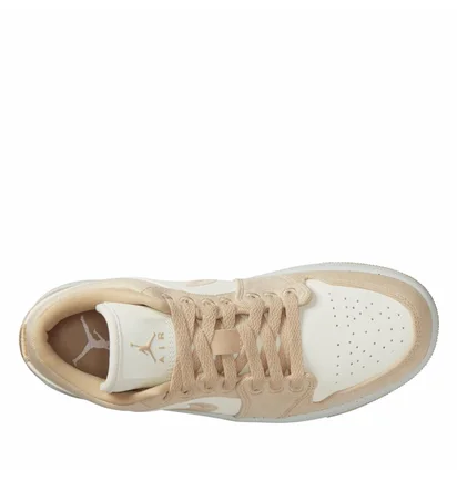 Кросівки жіночі Air Jordan 1 Low Se Beige/White FN3722-701