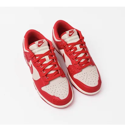 Кросівки жіночі Nike Dunk Low Red HF1986-100