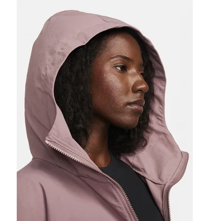 Куртка жіноча Nike Sportswear Everything Wovens Wooversized Hooded Jacket Violet FN3669-208