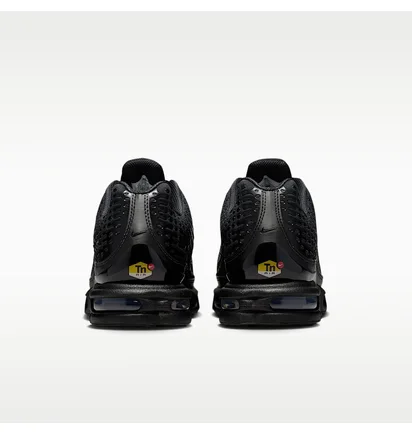 Кроссовки мужские Nike Air Max Plus Vii Black HQ2197-001