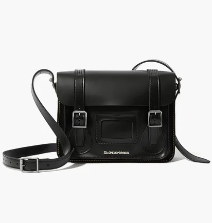 Сумка унисекс Dr. Martens 11 Inch Leather Messenger Bag Black AB097001