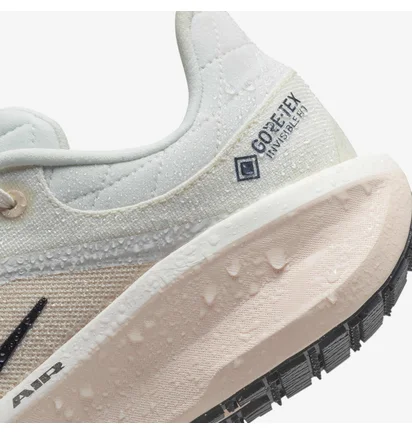 Кроссовки женские Nike Winflo 11 Gore Tex White FQ1359-100