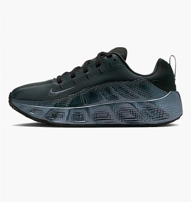 Кросівки жіночі Nike Ava Rover Black/Metallic HV9220-001