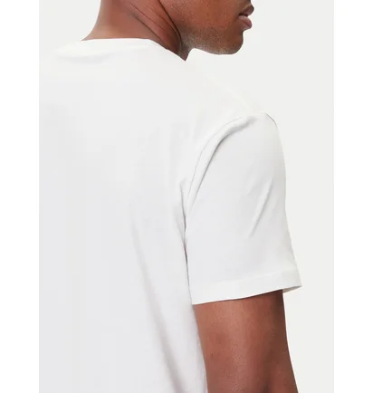 Футболка мужская Armani Exchange Regular Fit Graphic Print White XM001440-AF10358-U0009