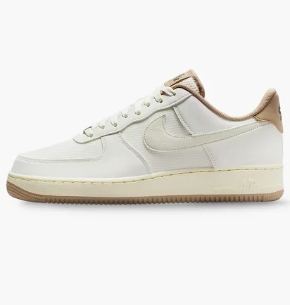 Кроссовки мужские Nike Air Force 1 07 Lv8 MenS Winterized Shoes White/Beige FZ5225-100