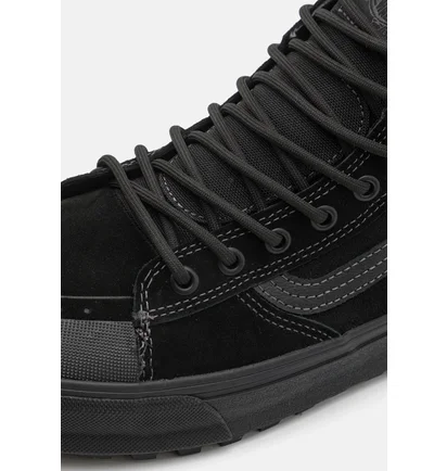 Кеди унісекс Vans Mte Sk8-Hi Waterproof Black VN000CVTBKA
