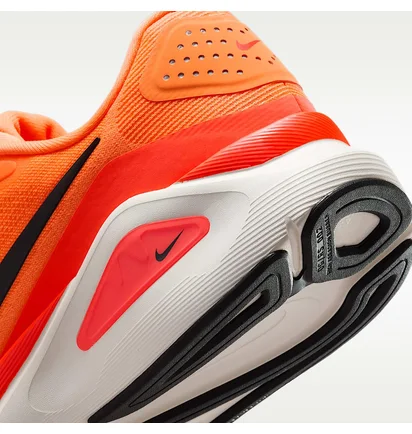 Кросівки чоловічі Nike Structure 26 Orange HJ1102-800