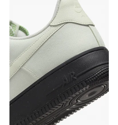 Кроссовки мужские Nike Air Force 1 07 Lv8 Shoes Beige FJ4160-002