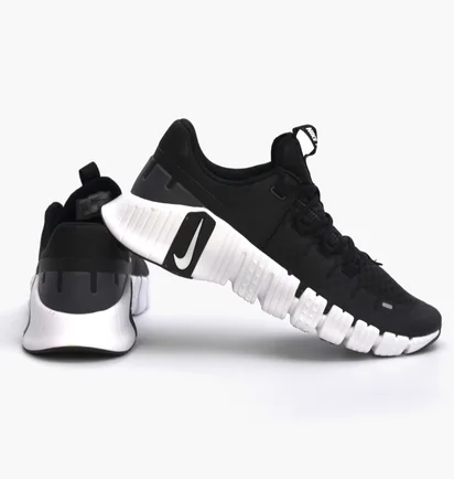 Кросівки чоловічі Nike Free Metcon 5 Black DV3949-001