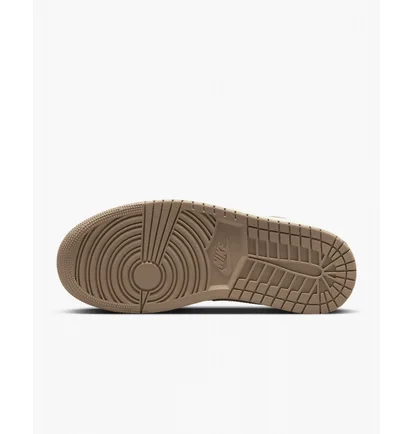 Кросівки жіночі Air Jordan 1 Low Beige/Black DC0774-201