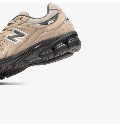 Кроссовки мужские New Balance 2002R Beige M2002REG