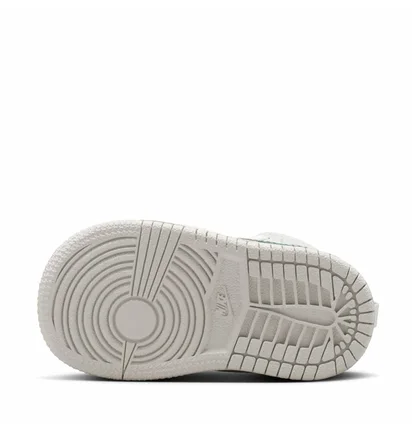 Кросівки дитячі Air Jordan 1 Mid Se White/Green FQ8086-103