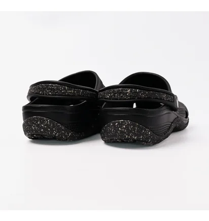 Тапочки унісекс CROCS Classic Evo Clog Black 212481-001