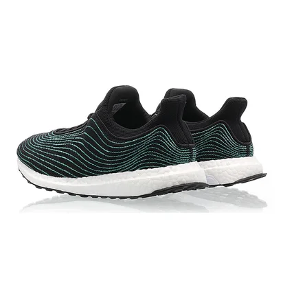 Кросівки чоловічі Adidas Ultra Boost Dna Parley Core Black Blue Spirit EH1184