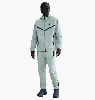 Спортивный костюм мужской Nike Tech Grey HM7151-034__HM8241-034