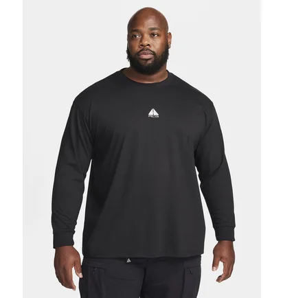 Лонгслів чоловічий Nike Acg Lungs Long-Sleeve T-Shirt Black DR7753-011