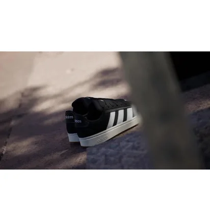 Кроссовки мужские Adidas Grand Court Alpha 00S Black JR0543