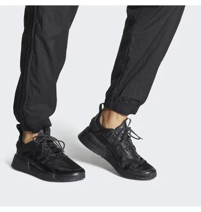Кроссовки мужские Adidas Nmd_V3 Shoes Black Gx3373