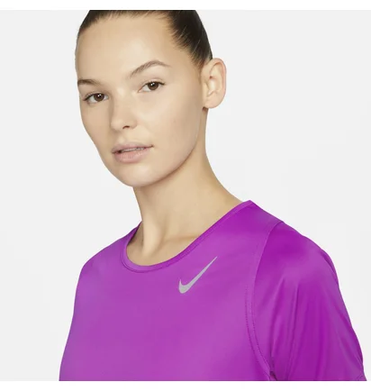 Футболка женская Nike Dri-Fit Race Violet DD5927-551