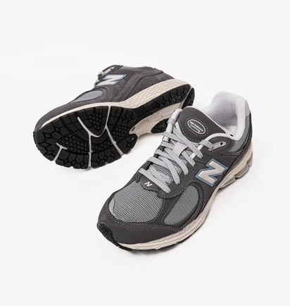 Кроссовки мужские New Balance 2002R Grey M2002RFB