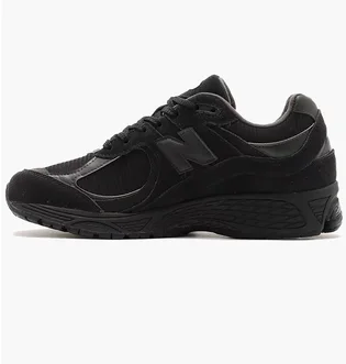 Кроссовки мужские New Balance 2002R Black U2002RBL