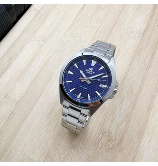 Часы мужские Casio Edifice Classic Dial EFV-140D-2A