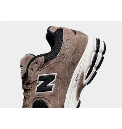 Кроссовки мужские New Balance 2002R Grey/Black M2002RTJ