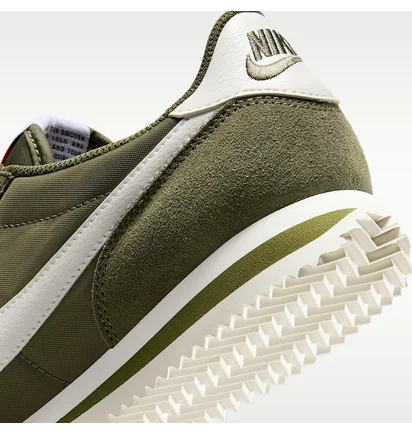 Кросівки жіночі Nike W Cortez Olive DZ2795-204
