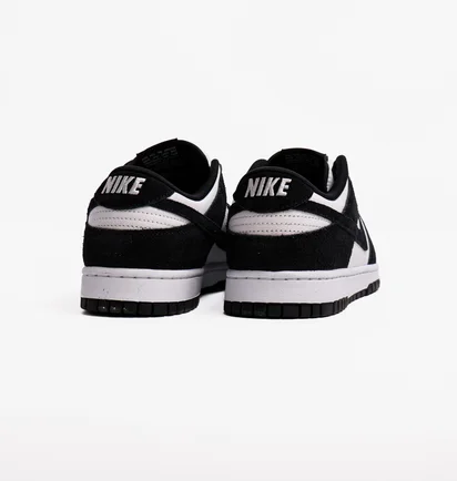 Кросівки чоловічі Nike Dunk Low Retro Black/White FQ8249-100