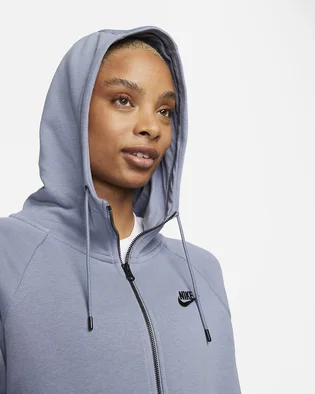 Толстовка жіноча Nike Essntl Flc Fz Hoodie Light Blue Dx2317-493
