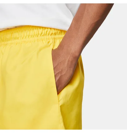 Шорти чоловічі Nike Sportswear Sport Essentials Yellow DM6829-765