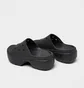Тапочки женские CROCS Stomp Platform Slide Sandals Black 209346-001
