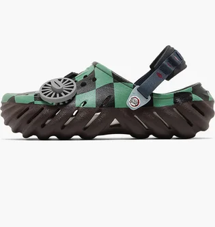 Сандалі чоловічі CROCS Demon Slayer X Echo Clog Brown/Green 209317-2ZH