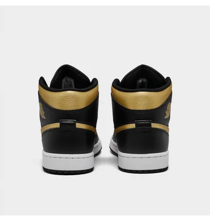 Кросівки чоловічі Air Jordan Retro 1 Mid Casual Shoes Black DQ8426-071