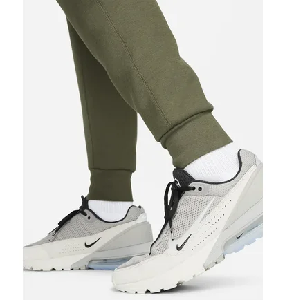 Спортивний костюм чоловічий Nike Tech Fleece Olive DD5284-222__DD5293-222