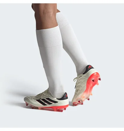 Бутсы унисекс Adidas Copa Pure Ii Elite Soft Ground Boots Beige IE4982