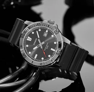 Часы мужские Casio MTP-VD01-1E