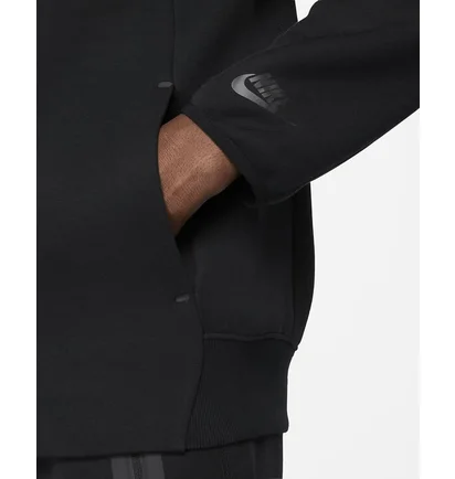 Бомбер мужской Nike Sportswear Tech Fleece Black FB8008-010