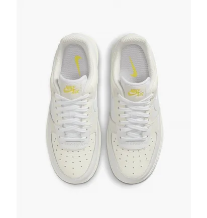 Кросівки жіночі Nike Air Force 1 07 Low Shoes Beige FQ0709-100