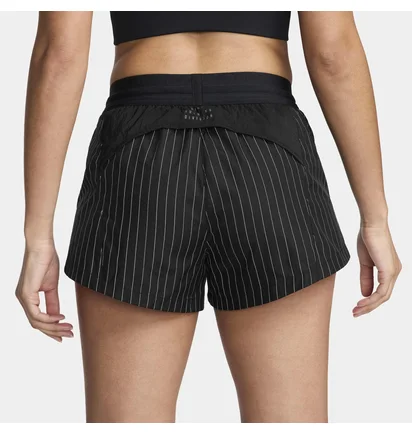 Шорты женские Nike W Rd Rflctv Mr 3In Br Shrt Black FN2715-010